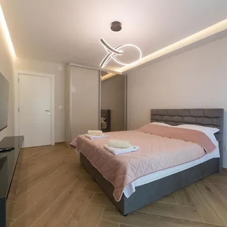 Vule Vu Collection * Bajina Basta